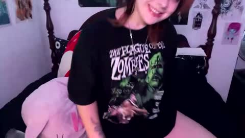  xxalexx online show from October 1, 2:27 am