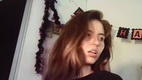 _yourcherrybomb online show from October 20, 2:47 am