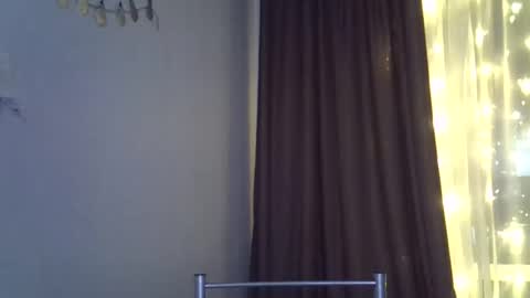 _yoursun online show from February 1, 10:34 pm