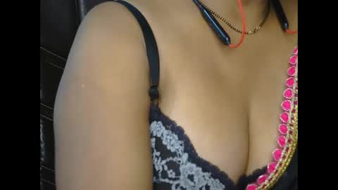 aaradhya_sexy_88 online show from February 18, 9:10 am