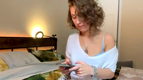 Abbie online show from January 25, 7:38 pm