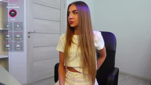 ABBY LAKER online show from September 9, 1:55 pm