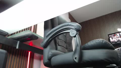 Abby Stones online show from February 11, 12:04 pm