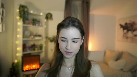 abella_danger_x online show from December 17, 9:28 am