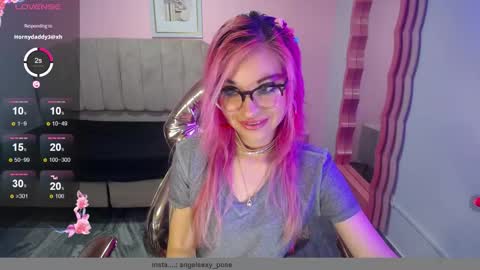 abril_ch_ online show from October 25, 10:56 am