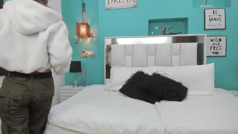 Miss Abril  online show from February 18, 12:17 pm