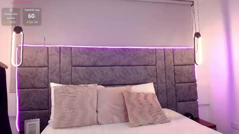  Abril  online show from October 1, 7:52 pm