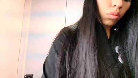 ABRIL MATTHEWS online show from December 11, 12:12 pm