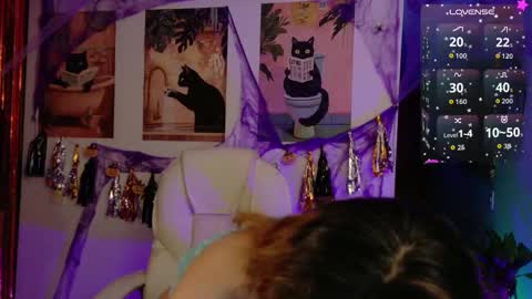 Aby online show from October 3, 2:38 am