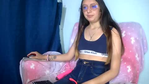 Ada online show from November 23, 10:33 pm