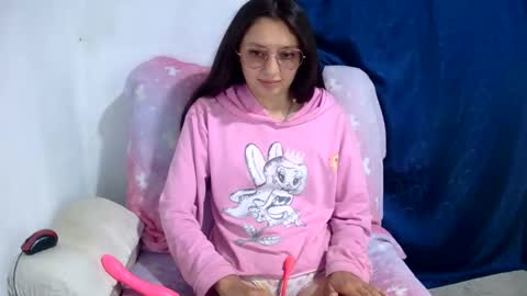 Ada online show from March 27, 1:18 am