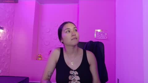 Adaira online show from November 14, 4:34 am