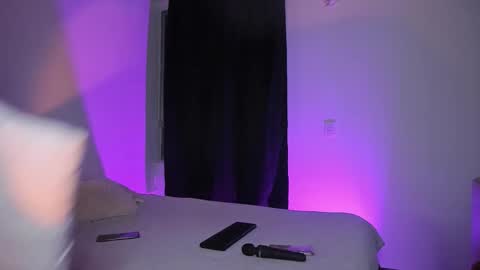  Adara  online show from December 18, 2:05 am