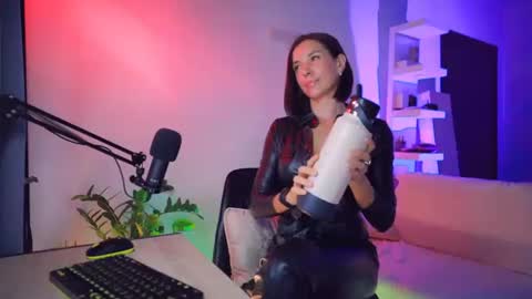 ADDICTION online show from October 12, 9:44 am