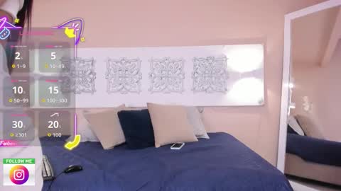 Adela Worsth online show from December 5, 3:13 pm