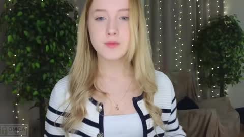 Adele online show from February 23, 6:18 pm