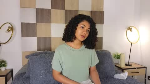 Andrea online show from March 3, 11:47 am