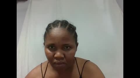 adelealy online show from November 27, 1:03 pm