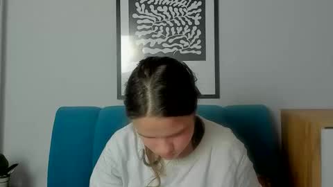 adelecruzz online show from March 14, 5:03 pm