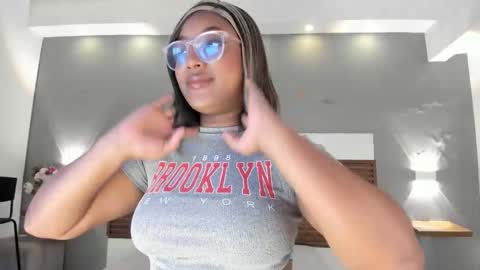 Adele  online show from November 25, 12:29 pm