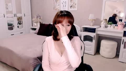 AdeleMoran online show from April 15, 9:26 pm