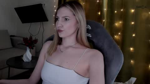 Adele Shine online show from February 8, 7:26 am