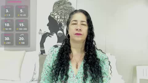 Adele Smithh online show from February 19, 11:38 am