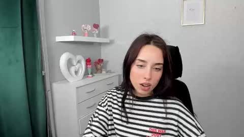 Adele online show from March 30, 5:40 am