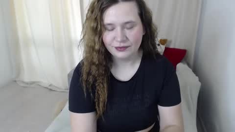 adelinalawson online show from March 5, 5:29 am