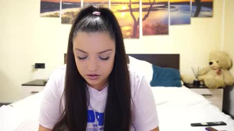 Adellineee online show from October 14, 8:55 pm