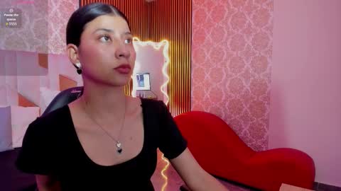 adisson_tay online show from November 1, 7:18 pm