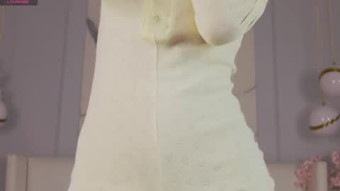 adoracortes online show from October 11, 5:12 am