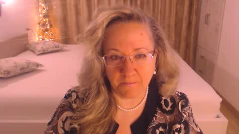 Cryna online show from March 24, 5:02 am