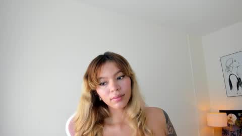 Adriana online show from September 28, 2:00 pm