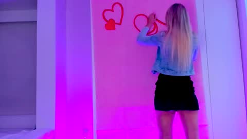 Adriana online show from February 13, 6:05 pm