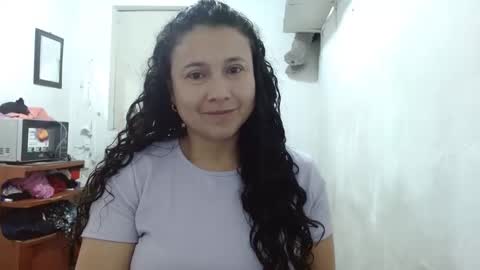 Adriana Tellez online show from October 20, 1:25 pm