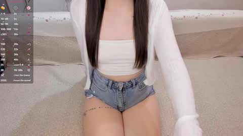 Emi online show from January 7, 1:47 pm