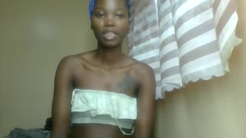 africana_slimqueen online show from March 24, 11:15 am