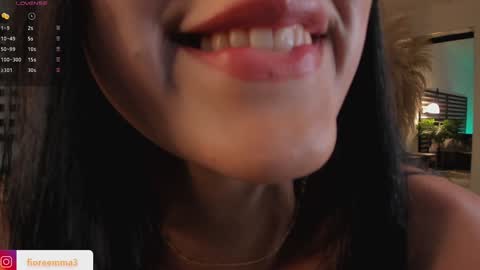 Emma online show from February 3, 9:07 pm