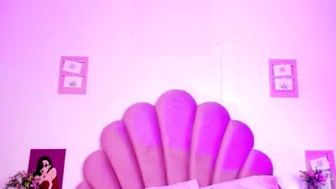 A F R O D I T A  E V A N S online show from March 16, 7:51 pm