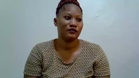 pink online show from March 18, 6:02 pm