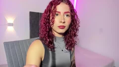 Agata Liz  online show from November 14, 6:30 pm