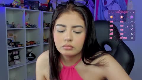 Cat online show from December 20, 7:44 am