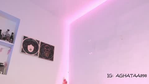 Camila     2 online show from September 24, 11:59 pm