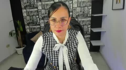 Aghata Moon online show from January 28, 2:42 pm