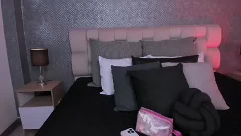 Ahmara  online show from November 20, 11:33 am