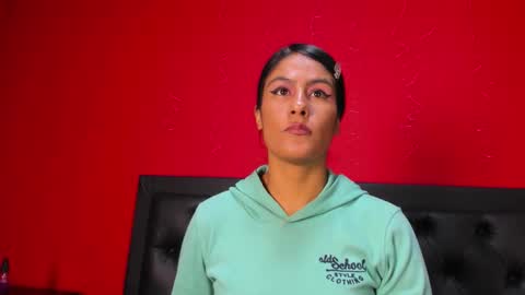 Ailyn online show from March 11, 12:48 am