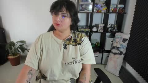 Catalina online show from February 8, 1:44 pm