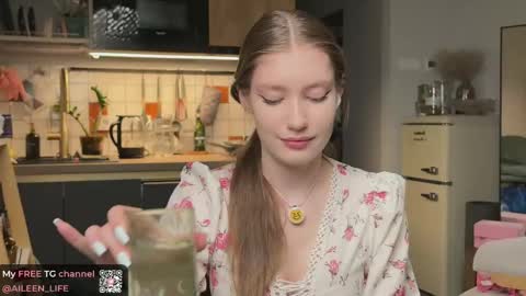 Aileen online show from April 6, 7:15 pm