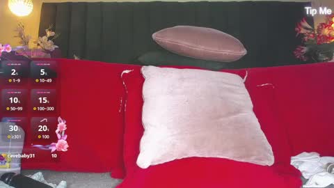 Ailyn rouss online show from September 12, 2:34 am